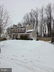 119 BURGUNDY LN, Coatesville, PA 19320