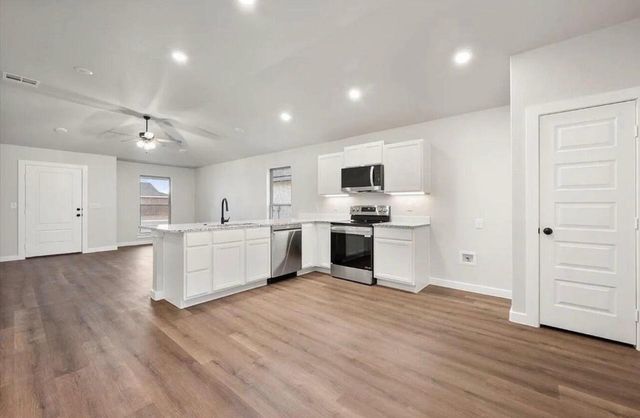 1708 145th Street, Lubbock, TX 79423