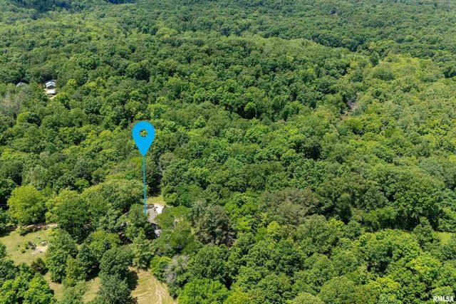 310 CROSS CREEK Drive, Cobden, IL 62920