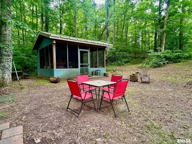 310 CROSS CREEK Drive, Cobden, IL 62920