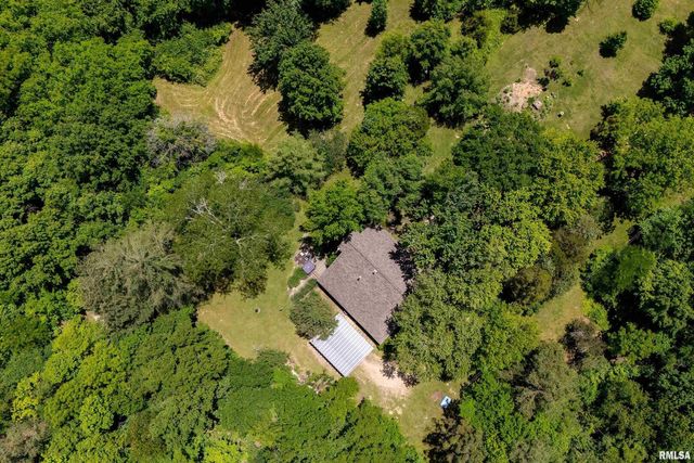 310 CROSS CREEK Drive, Cobden, IL 62920