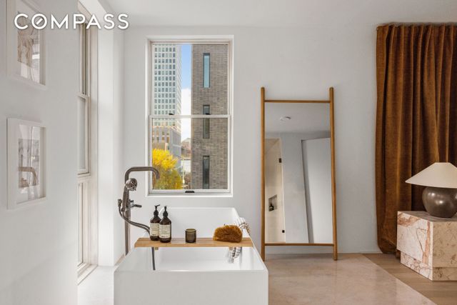 61 S 4th Street, New York City, NY 11249
