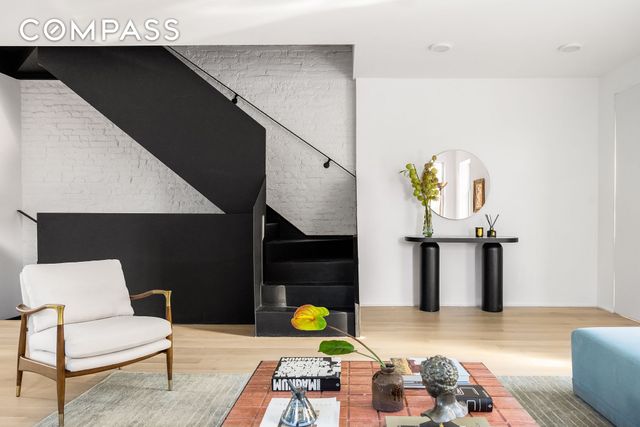 61 S 4th Street, New York City, NY 11249