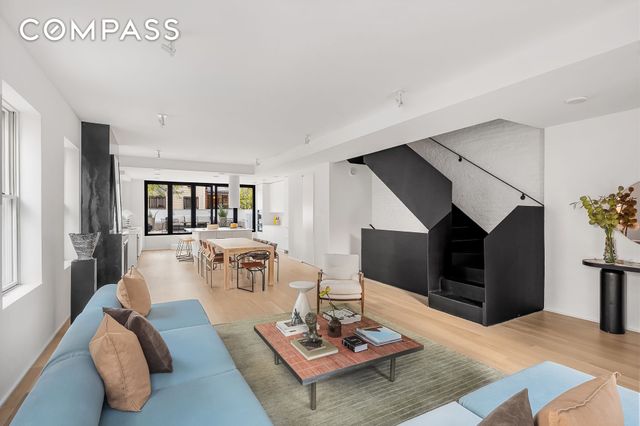 61 S 4th Street, New York City, NY 11249