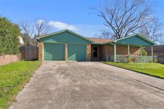 13356 Bluff View Drive, Willis, TX 77318