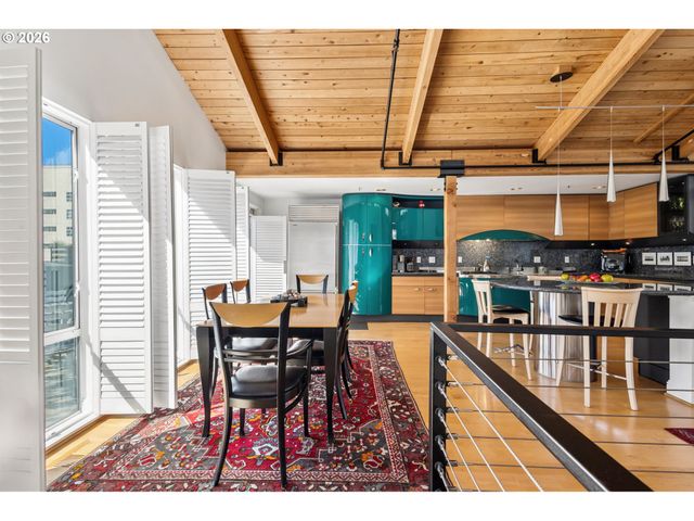 1240 Nw HOYT St 6, Portland, OR 97209