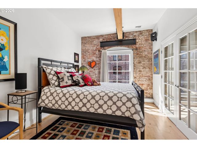 1240 Nw HOYT St 6, Portland, OR 97209