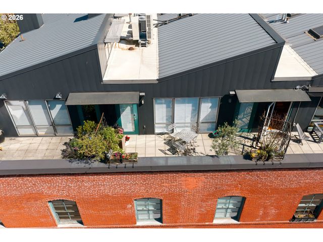 1240 Nw HOYT St 6, Portland, OR 97209