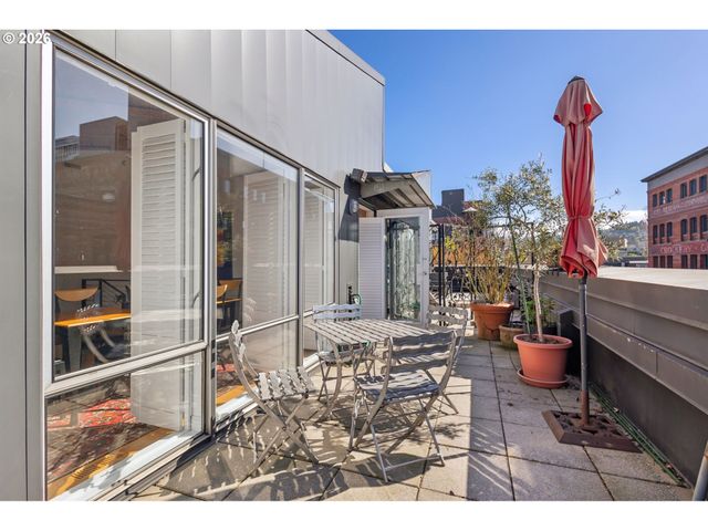 1240 Nw HOYT St 6, Portland, OR 97209