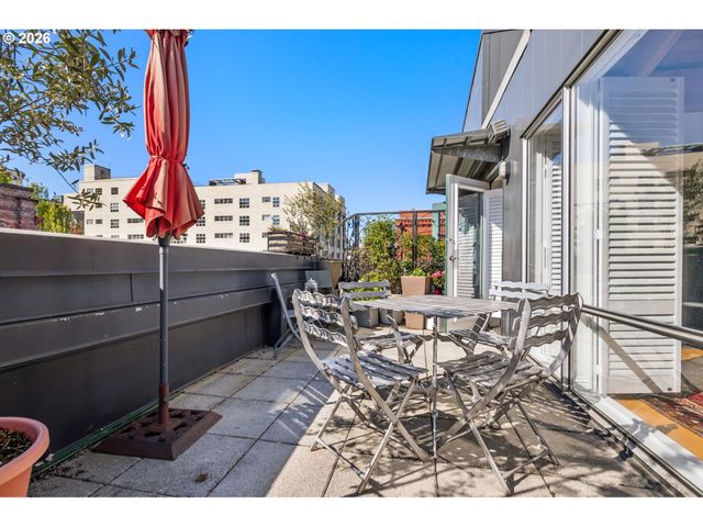 1240 Nw HOYT St 6, Portland, OR 97209