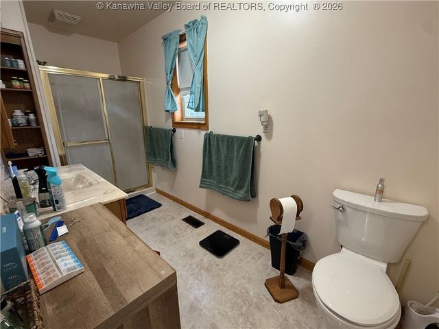 1795 Ravenswood Road, Ravenswood, WV 26164