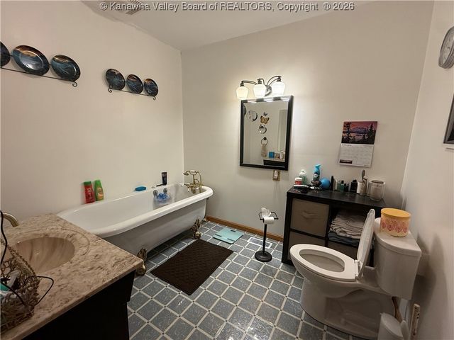 1795 Ravenswood Road, Ravenswood, WV 26164