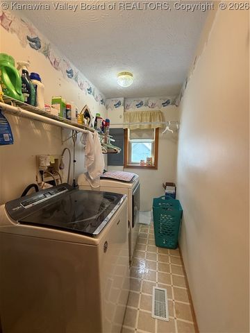 1795 Ravenswood Road, Ravenswood, WV 26164