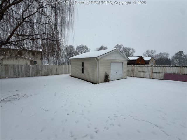 1795 Ravenswood Road, Ravenswood, WV 26164