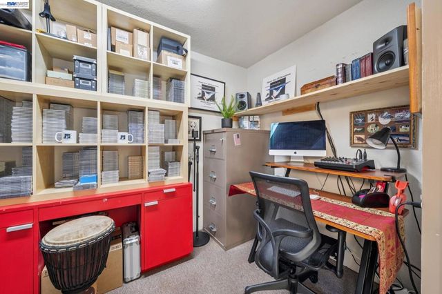 2029 Ptarmigan Dr 2, Walnut Creek, CA 94595