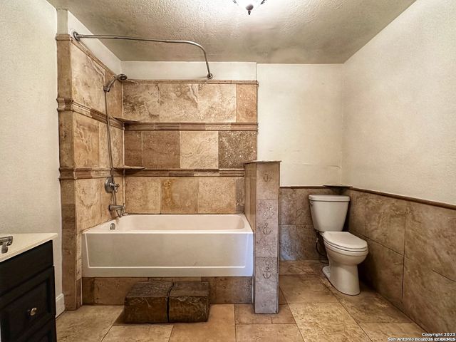 10B FM 473, Comfort, TX 78013