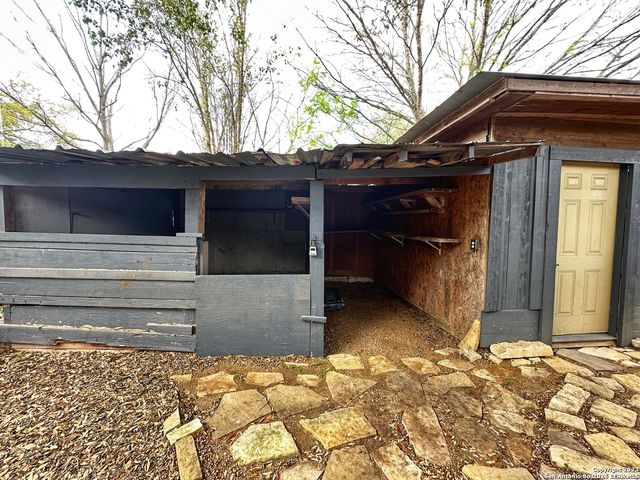 10B FM 473, Comfort, TX 78013