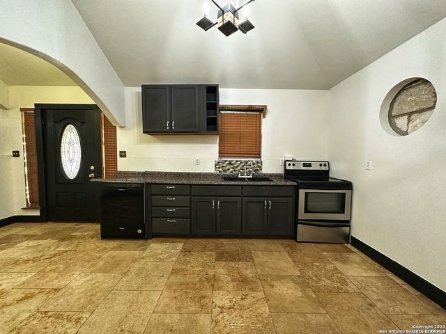 10B FM 473, Comfort, TX 78013