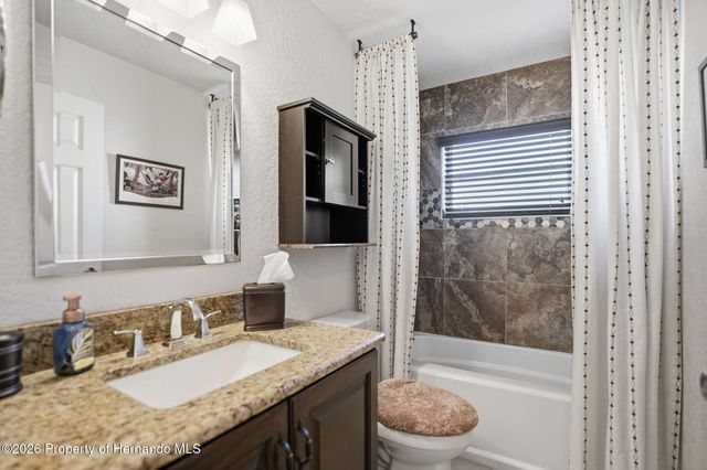 9050 Penelope Drive, Weeki Wachee, FL 34613