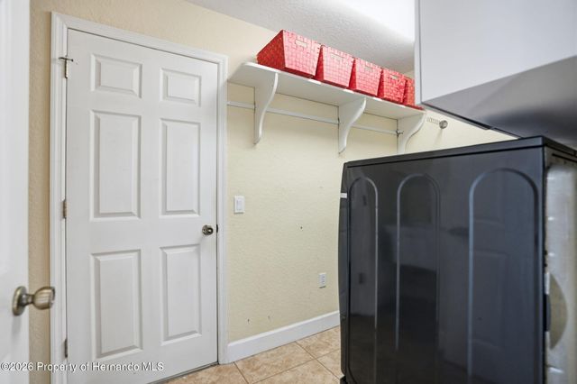 9050 Penelope Drive, Weeki Wachee, FL 34613