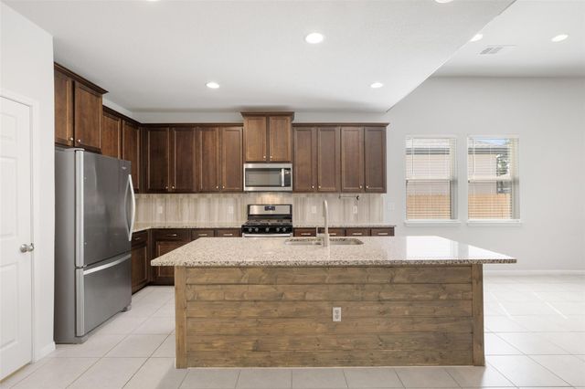 183 Concho Creek LOOP, Leander, TX 78641