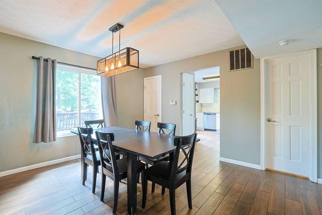 6796 Hillock Court, Florence, KY 41042