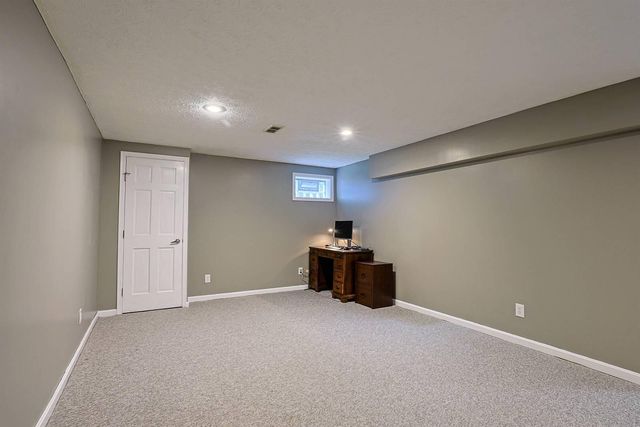 6796 Hillock Court, Florence, KY 41042