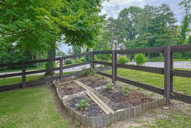 6796 Hillock Court, Florence, KY 41042