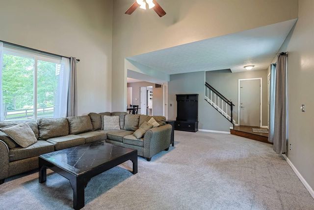 6796 Hillock Court, Florence, KY 41042