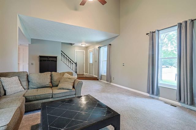 6796 Hillock Court, Florence, KY 41042