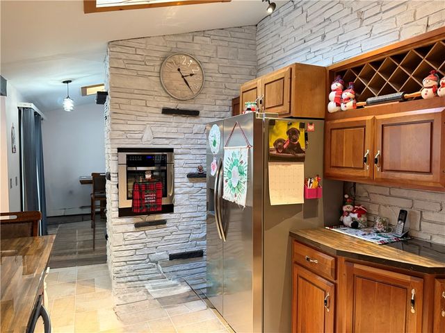 8 Weaver Creek Road, Erwin, NY 14870