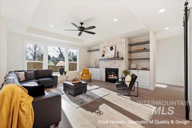 6266 Chateau Pl, Star, ID 83669