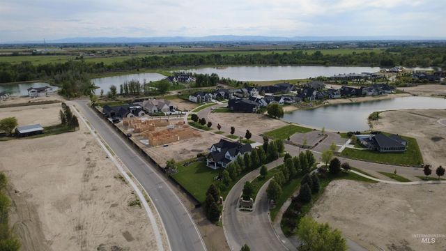 6266 Chateau Pl, Star, ID 83669