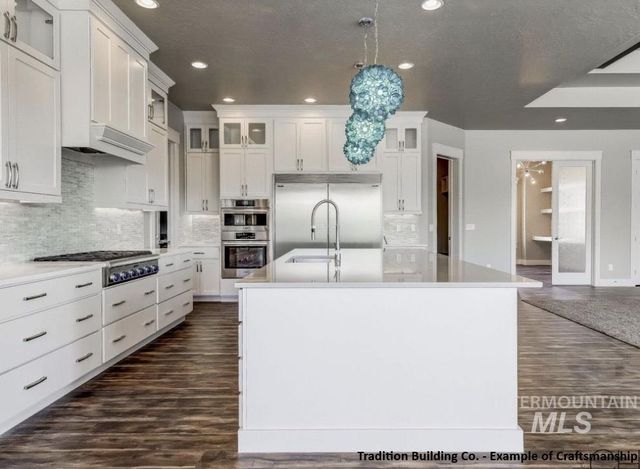 6266 Chateau Pl, Star, ID 83669