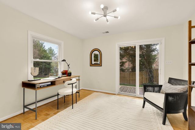 5001 OVERLEA CT, Bethesda, MD 20816