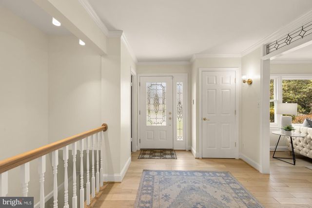 5001 OVERLEA CT, Bethesda, MD 20816