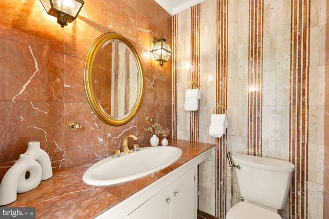 5001 OVERLEA CT, Bethesda, MD 20816