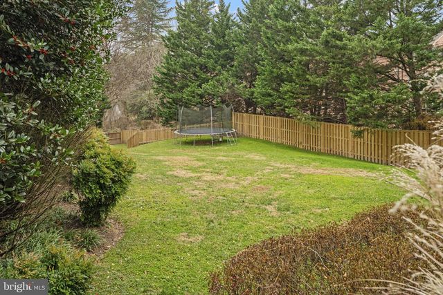 5001 OVERLEA CT, Bethesda, MD 20816