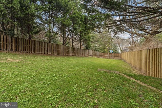 5001 OVERLEA CT, Bethesda, MD 20816