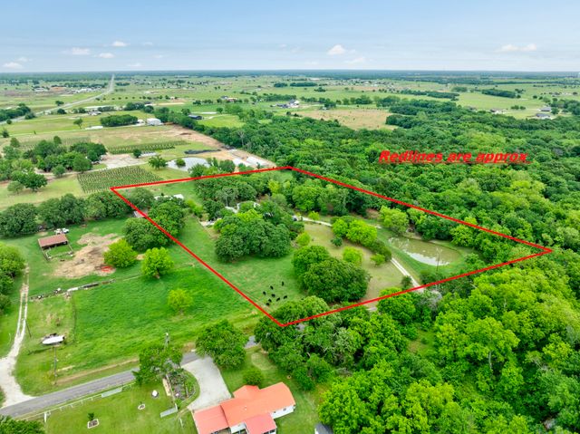 511 Old Center Church Road, Whitesboro, TX 76273