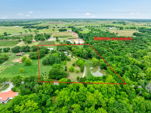 511 Old Center Church Road, Whitesboro, TX 76273