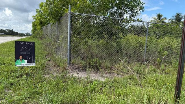 13074 71st Place N, West Palm Beach, FL 33412