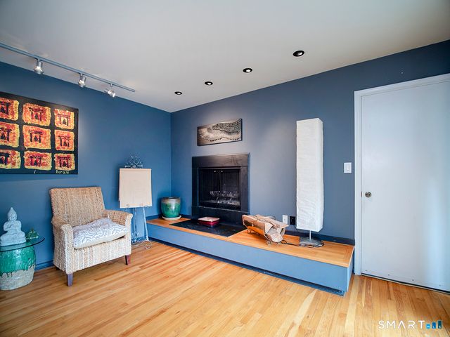 78 Charlton Hill Road 78, Hamden, CT 06518