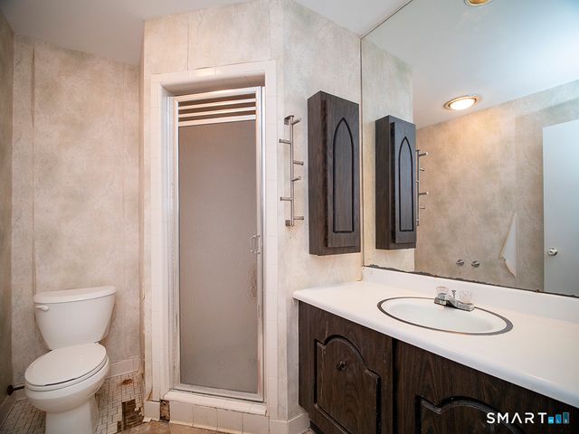 78 Charlton Hill Road 78, Hamden, CT 06518