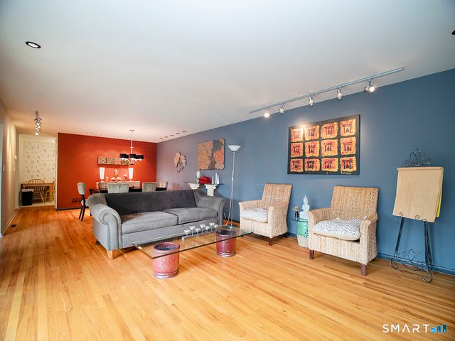 78 Charlton Hill Road 78, Hamden, CT 06518