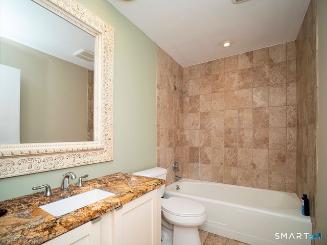 78 Charlton Hill Road 78, Hamden, CT 06518