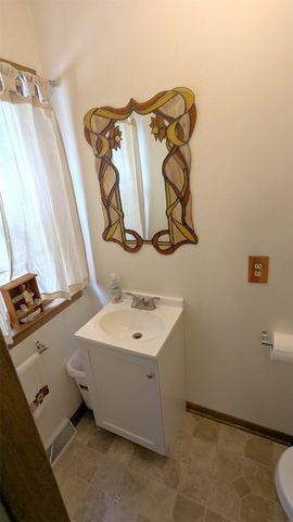 1105 Curtiss Avenue, Ames, IA 50010