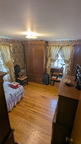 1105 Curtiss Avenue, Ames, IA 50010