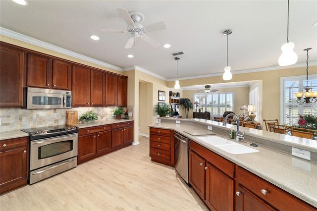 9443 SW 71ST LOOP, Ocala, FL 34481