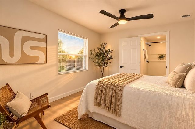 5207 56TH AVENUE N, St Petersburg, FL 33709